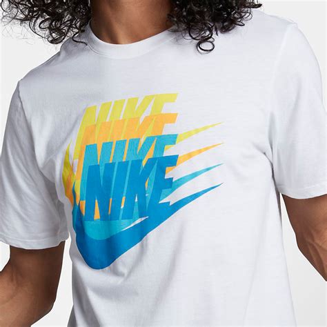 sean wotherspoon nike shirt